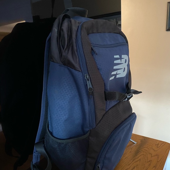 new balance baseball bag
